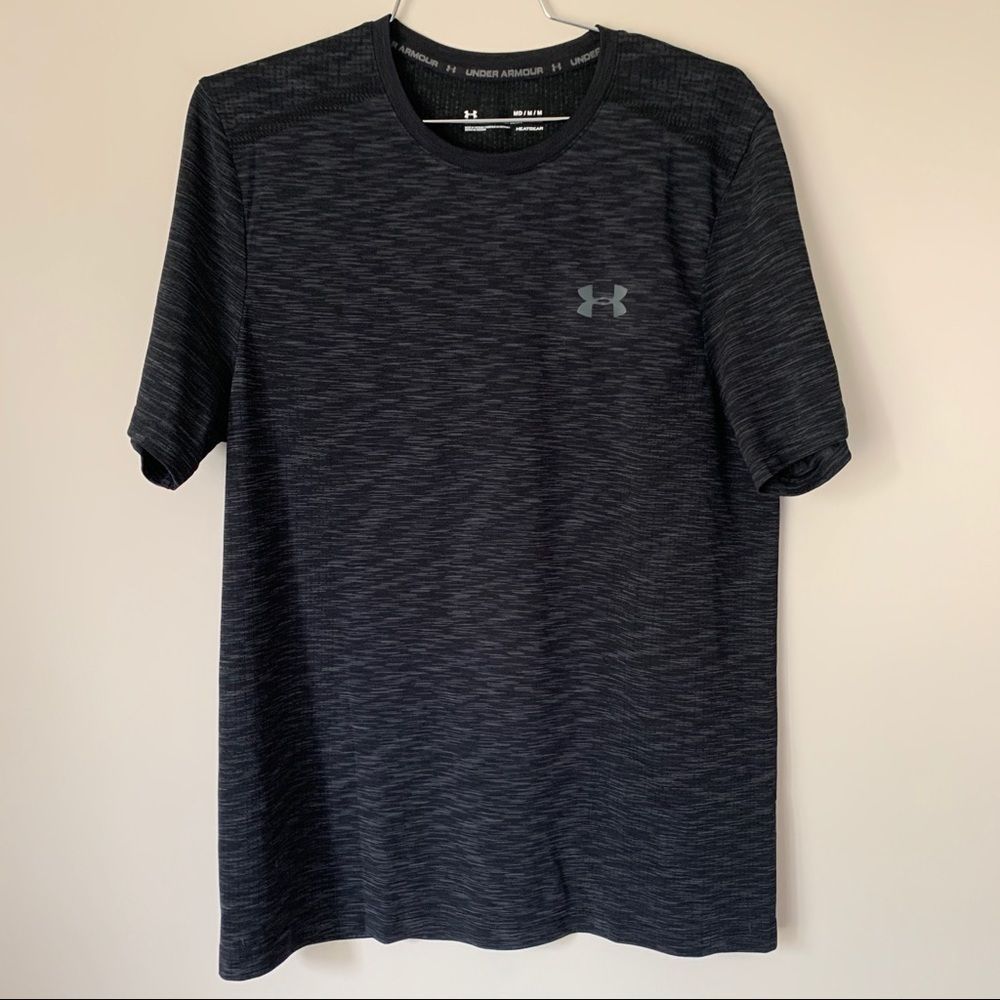 Under Armour Tshirt